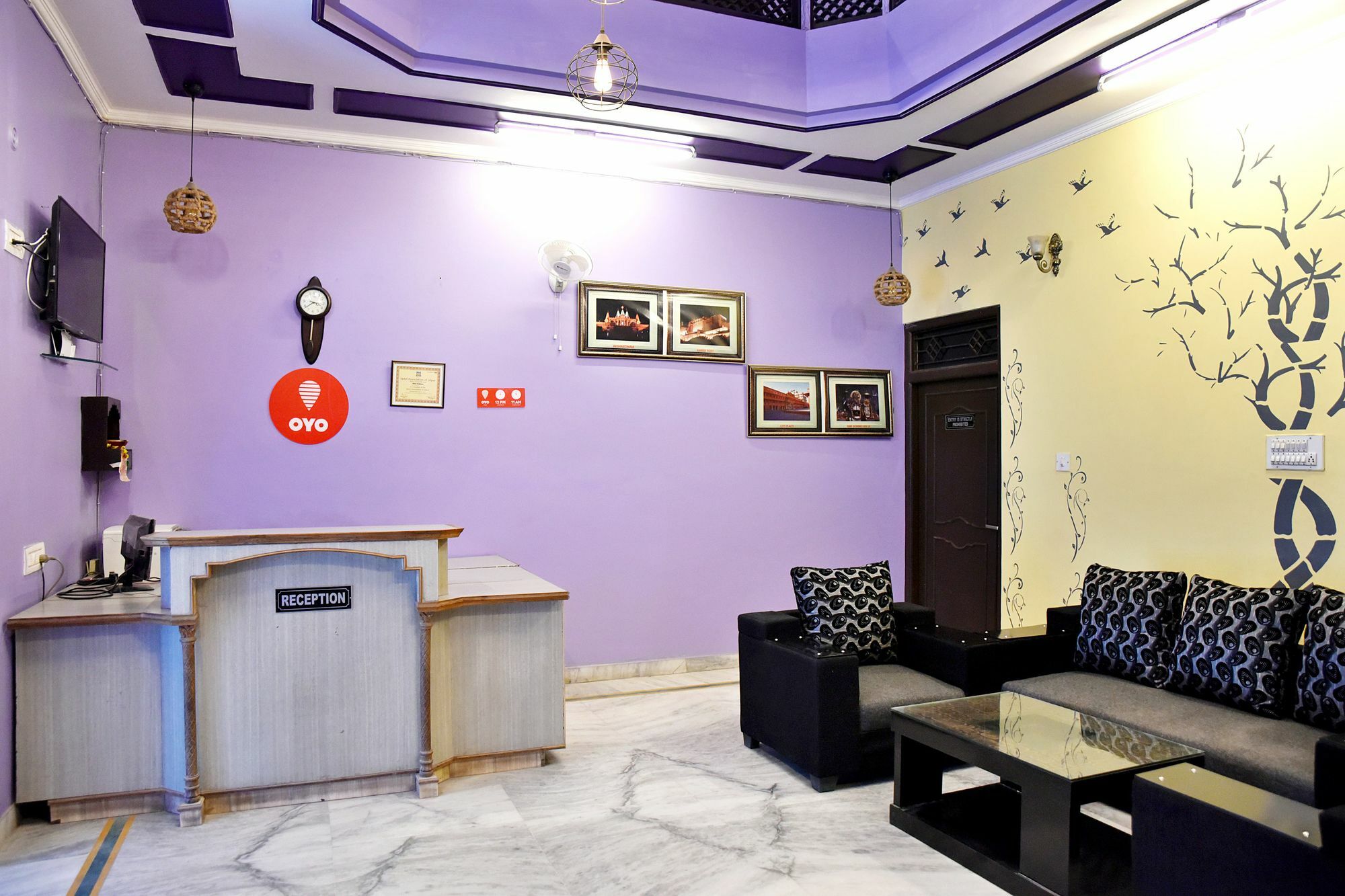 Oyo Hotel Malhotra Jaipur Exterior photo