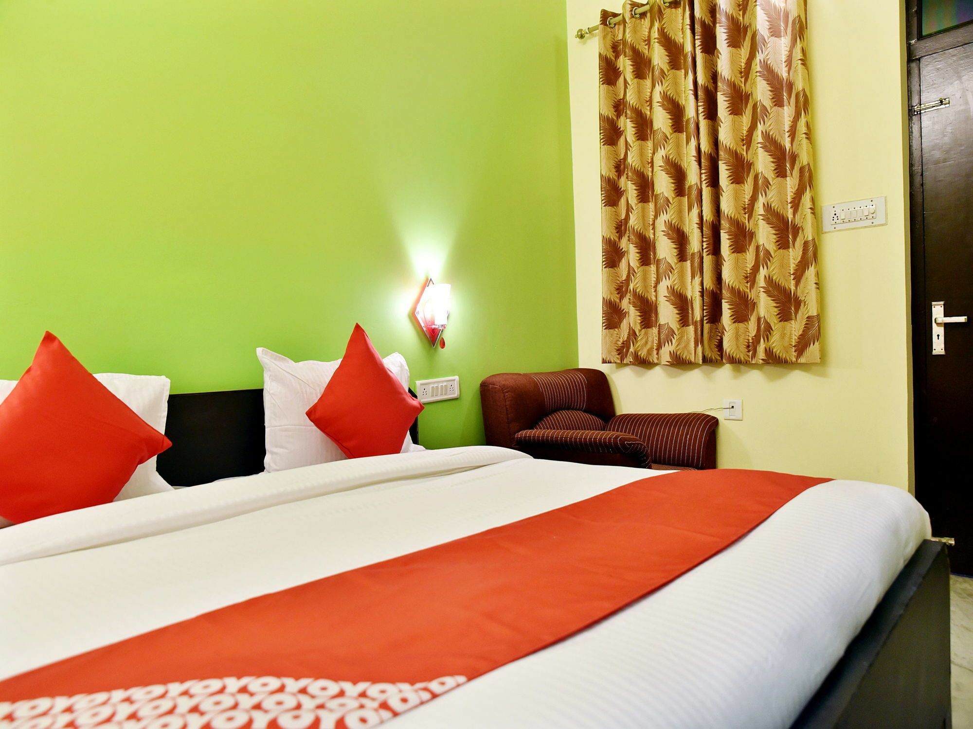 Oyo Hotel Malhotra Jaipur Exterior photo